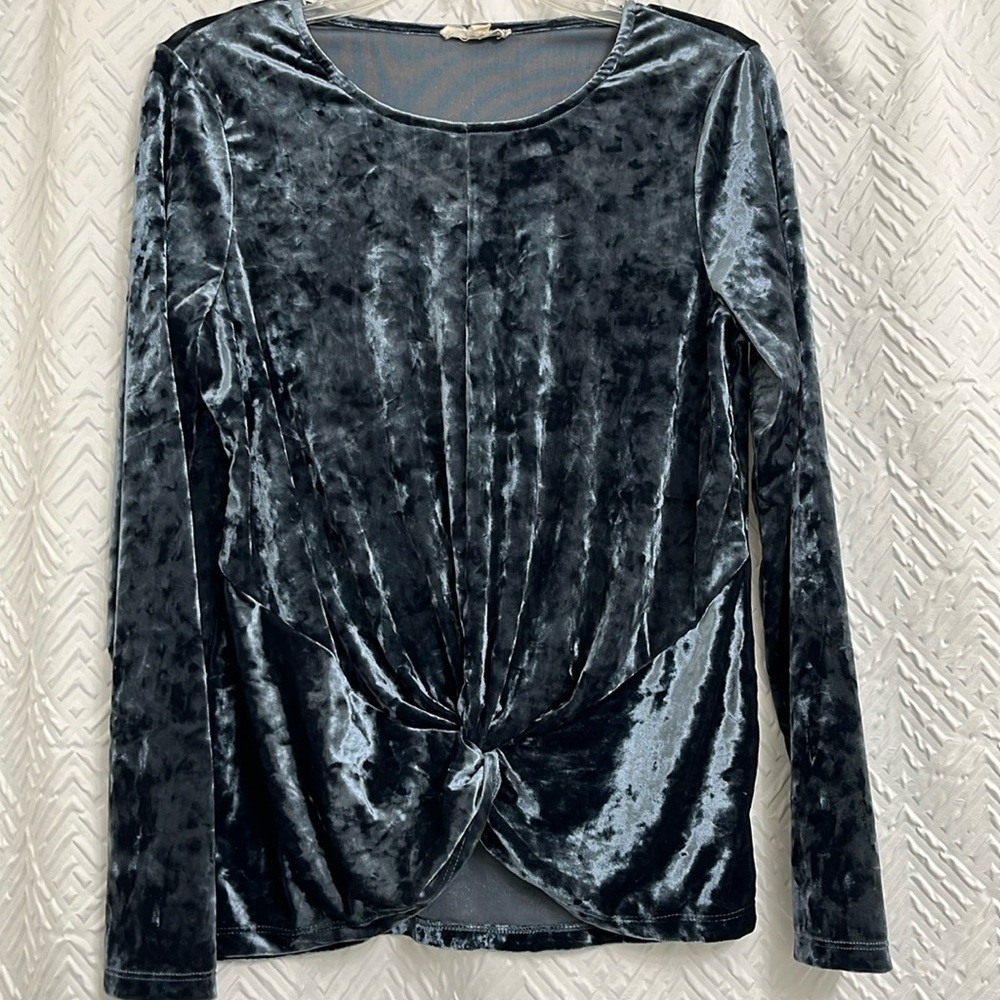 Pleione Navy Blue Velvet Twist Front Long Sleeve Top Size Small
